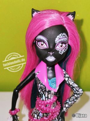 2016 Monster High Fierce Rockers Toralei Stripe & Catty Noir 2-Pack #DJB91