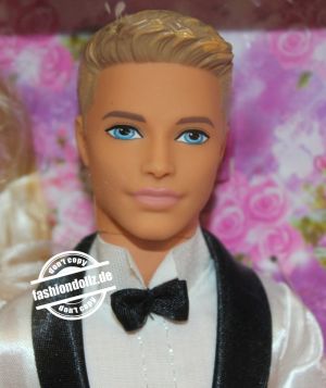2016 Wedding Giftset with Barbie, Ken, Stacie & Chelsea DJR88 