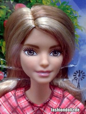 2017 Barbie Careers - Farmer Barbie (Tall) DVF53