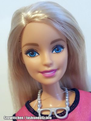 2017  D.I.Y. Emoji Style Barbie, blonde DYN93