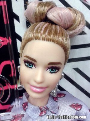 2017 Fashionistas #75 Barbie FJF40