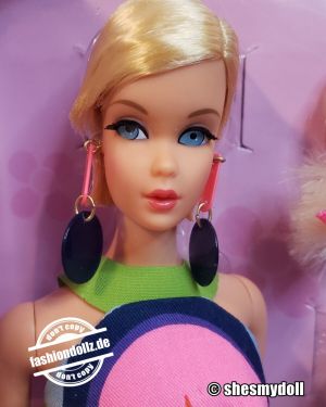 2017 Barbie Hair Fair Set (50th Anniversary) #DYX78