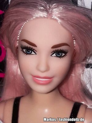 2018 Fashionistas #109 Barbie  FXL49