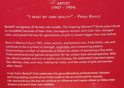 2018 Inspiring Women - Frida Kahlo Barbie #   FJH65