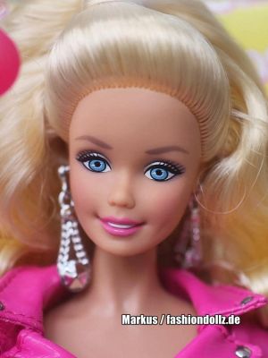 2019 The Met Gala Moschino Barbie #GML84