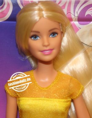 2019 Ultimate Curls Barbie GBK24