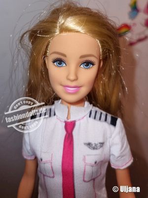 2019 Dream Plane Pilot / Traumflugzeug Pilotin Barbie #GJB33