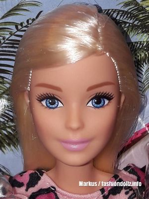 2020 Fashion Barbie, heart dress
