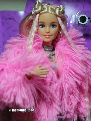2020 Barbie Extra No. 3          #GRN28