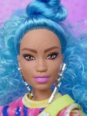 2020 Barbie Extra No. 4    #GRN30