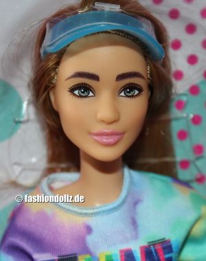 2020 Fashionistas #159 Barbie  GRB51