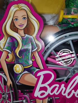 2020 Fashionistas #165 Barbie GRB93