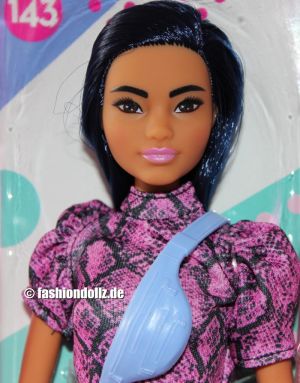 2020 Fashionistas Barbie #143 GXY99