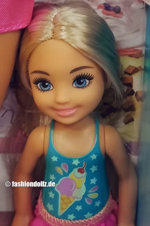 2021 Ice Cafe Playset - Barbie & Chelsea  #GBK87