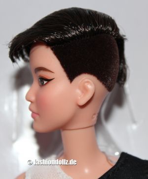 2021 Barbie Looks GXB29, Model #     3