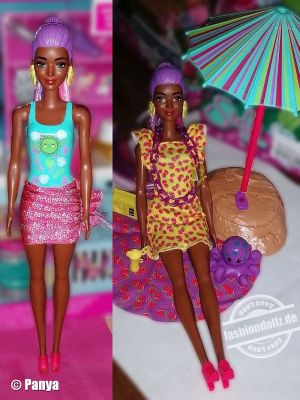 2021 Color Reveal Strawberry Barbie Set   GTN18