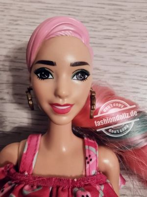 2021 Color Reveal Watermelon Barbie Set  GTN19