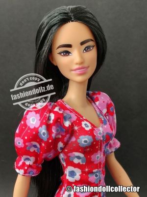 2021  Fashionistas Barbie #177 HBV11