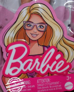 2021 Fashionistas #181 Barbie HBV15