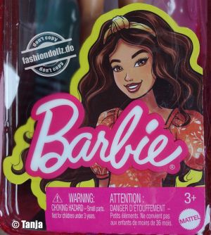 2021 Fashionistas #182 Barbie HBV16 