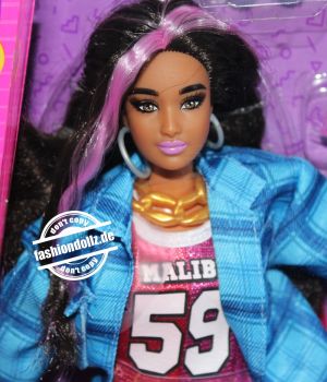 2022 Barbie Extra No. 13     #HDJ46