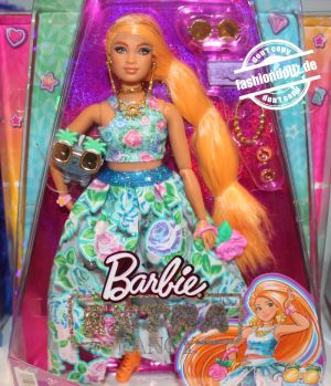 2022 Barbie Extra Fancy   HHN14 