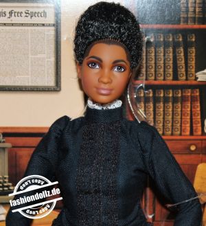2022 Barbie Inspiring Women - Ida B. Wells #HCB81      