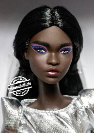 2022 Barbie Looks HBX93, Model #10 (Simone)