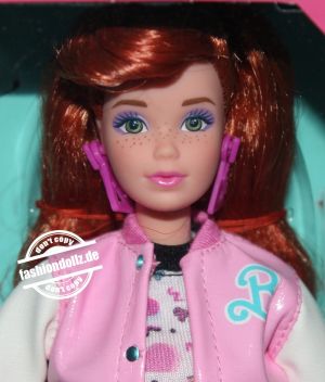 2022 Barbie Rewind 80s Edition - Schoolin' Around #HBY13
