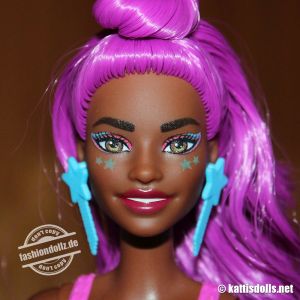 2022 Color Reveal Wave 11 Neon Tie-Dye Barbie #1 HCC67