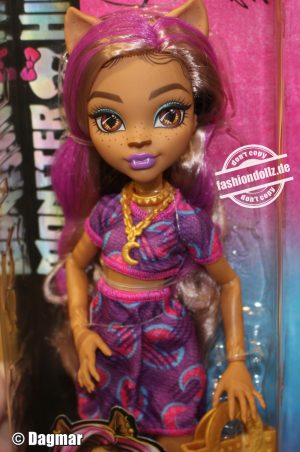 2022 Monster High - Monsteristas Clawdeen - Budget Doll #  HKY75