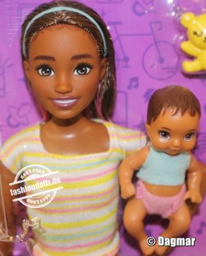 2022 Skipper Babysitters INC Playset   #HJY31