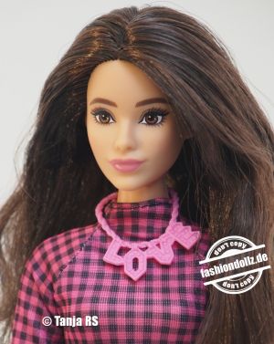 2022 Fashionistas Barbie #188  HBV20