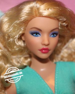 2022 Barbie Looks Model 16 #HJW83  