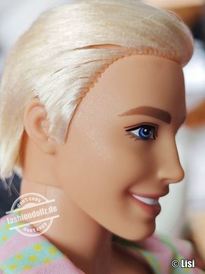 2023 Barbie The Movie - Ken Beach Set #HPJ97