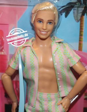 2023 Barbie The Movie - Ken Beach Set   #        HPJ97
