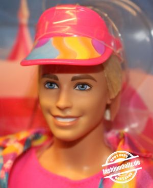 2023 Barbie The Movie - Ken Rollerblade Set    #HRF28  