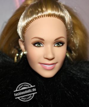 2023 Ted Lasso - Keely Jones Barbie #HJW92 
