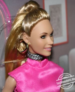 2023 Ted Lasso - Keely Jones Barbie #HJW92   