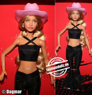 2024 Barbie RBD Dolls, Mia #HXJ69   