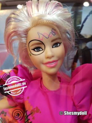 2024 Barbie the Movie - Weird Barbie #HYB84