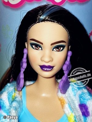 2024 Cutie Reveal Wave 7 - Zebra Barbie  #HRK39