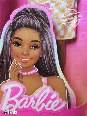 2024 Fashionistas #233 Barbie HYT91