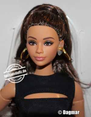 2025 Barbie Basics Series 1, Model 5     #JBH73