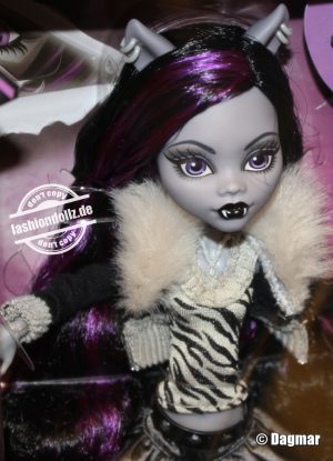 2025 Monster High - Reel Drama Clawdeen Wolf    #HKN28