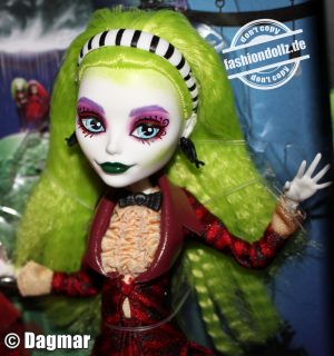 2025 Monster High Skullector - Beetlejuice & Lydia Deetz     #HYV96