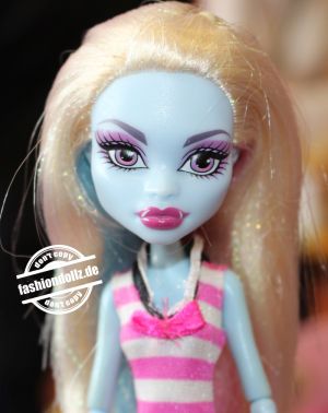 2012 Monster High Dead Tired Abbey Bominable #X6917