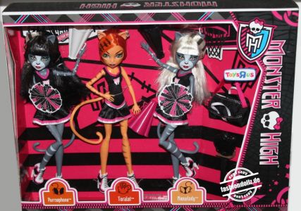 2013 Monster High Go Monster High Team!!!   Giftset Purrsephone, Toralei & Meowly   #Y7297