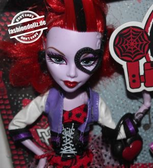 2013 Monster High Picture Day Operetta #  Y7696
