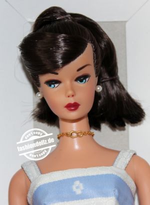 2000 Suburban Shopper Barbie #28378